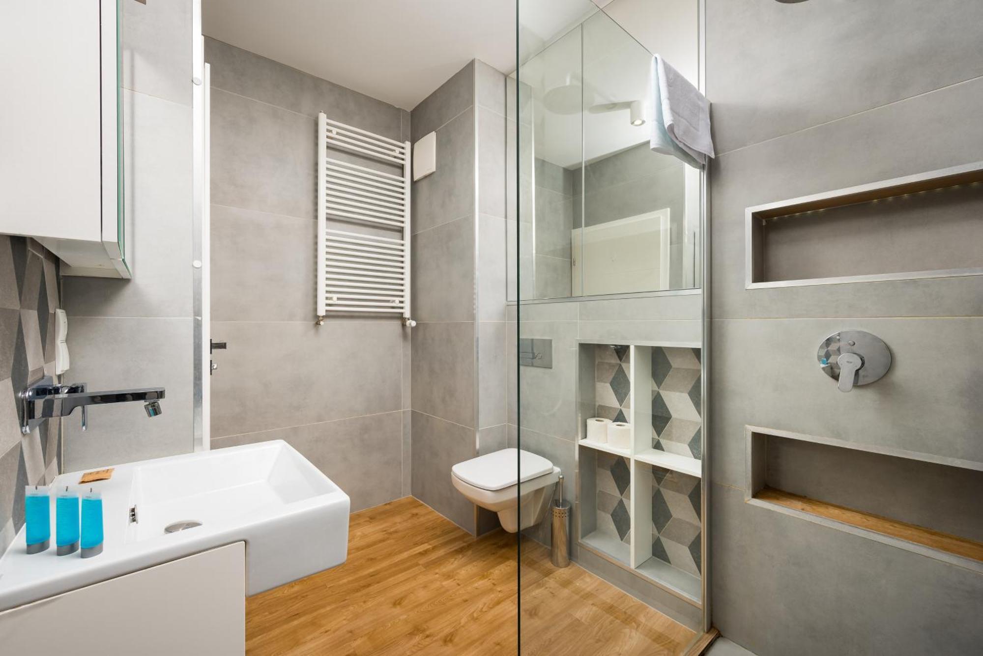 New Varsovia Comfort 569 Extérieur photo